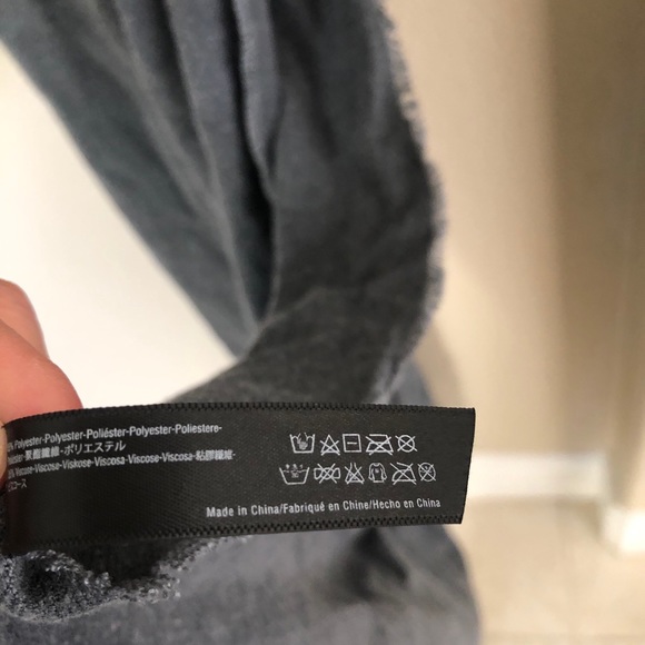 Urban Outfitters Long Dark Gray Scarf - Picture 3 of 3